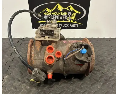 KENWORTH T880 JakeEngine Brake