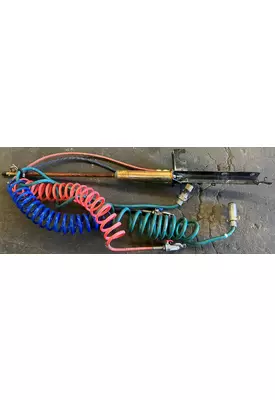 KENWORTH T880 POGO stick, Air/electrical line mount