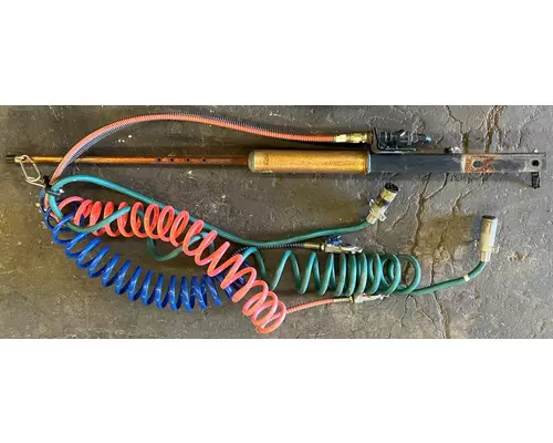 KENWORTH T880 POGO stick, Airelectrical line mount