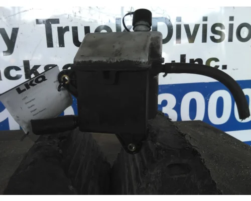 KENWORTH T880 POWER STEERING RESERVOIR