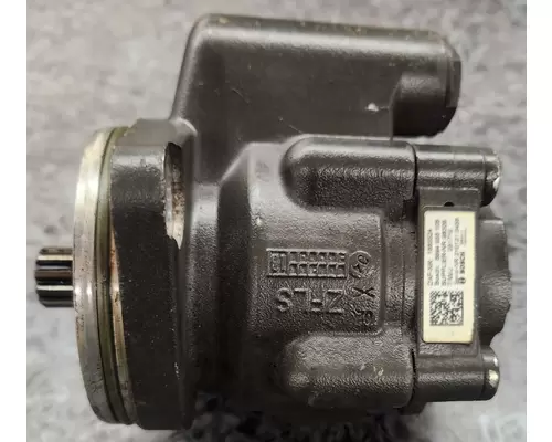 KENWORTH T880 Power Steering Pump