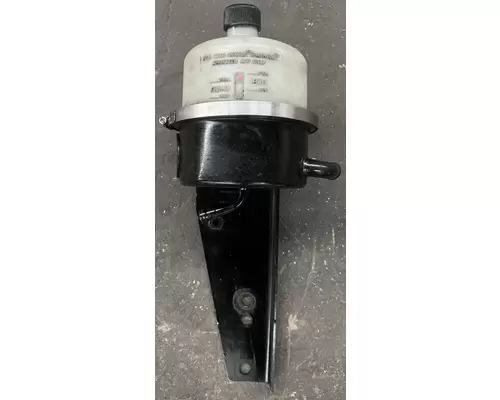 KENWORTH T880 Power Steering Reservoir