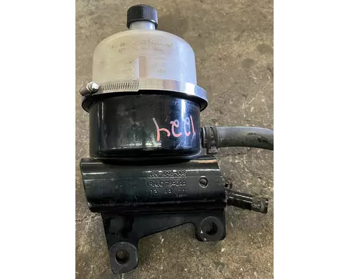 KENWORTH T880 Power Steering Reservoir