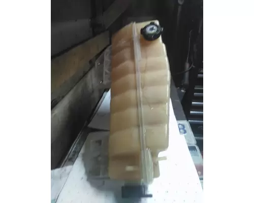 KENWORTH T880 RADIATOR OVERFLOW TANK