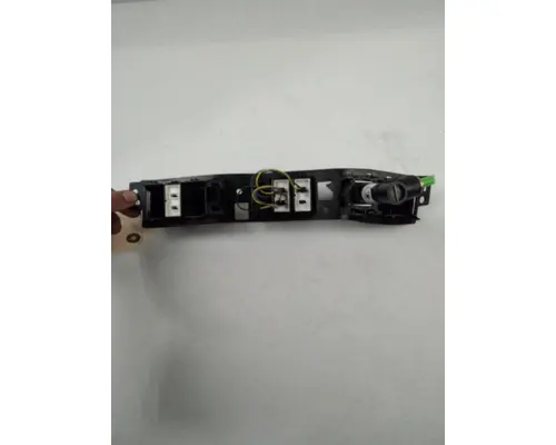 KENWORTH T880 ROCKER SWITCH