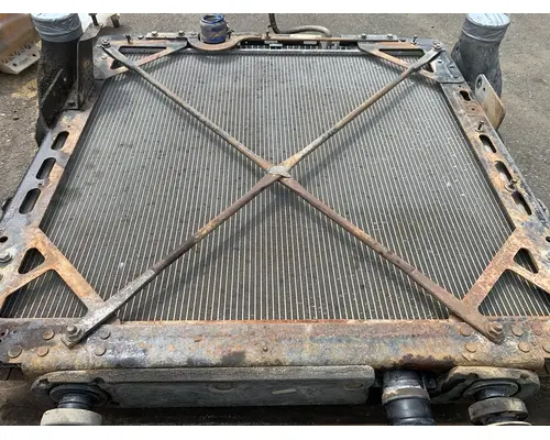 KENWORTH T880 Radiator