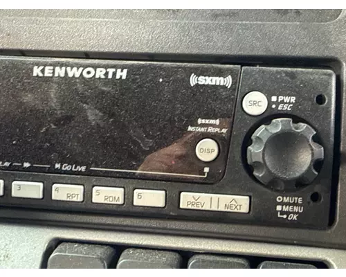 KENWORTH T880 Radio