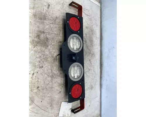 KENWORTH T880 Rear Light Panel