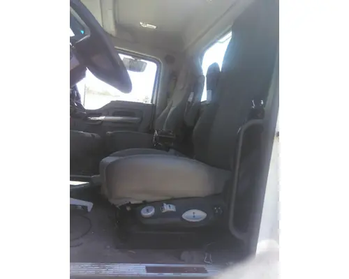 KENWORTH T880 SEAT, FRONT