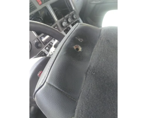 KENWORTH T880 SEAT, FRONT