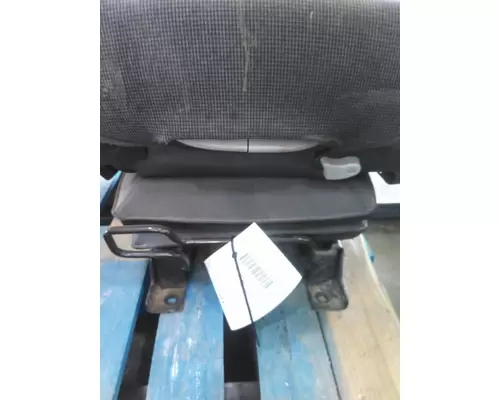 KENWORTH T880 SEAT, FRONT