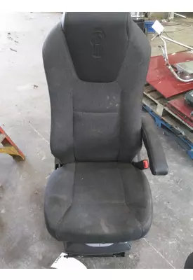 KENWORTH T880 SEAT, FRONT