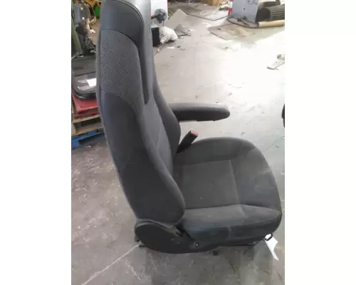 KENWORTH T880 SEAT, FRONT