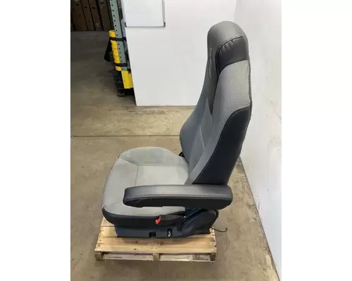 KENWORTH T880 Seat, Front