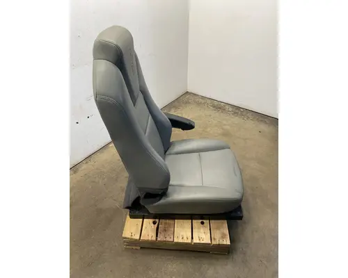 KENWORTH T880 Seat, Front