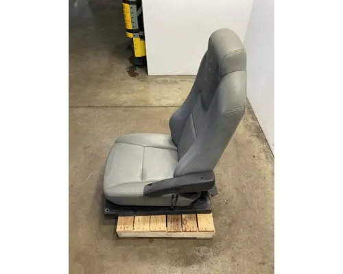 KENWORTH T880 Seat, Front