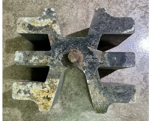 KENWORTH T880 Spacer Block Axel