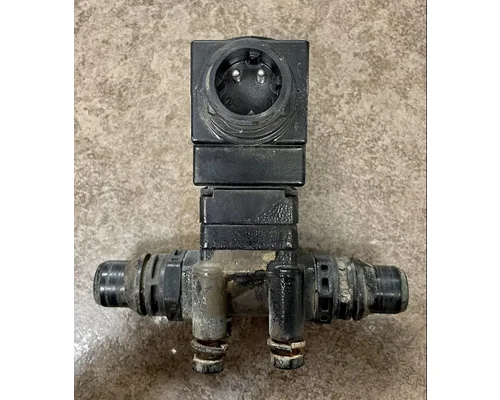 KENWORTH T880 Starter Solenoid