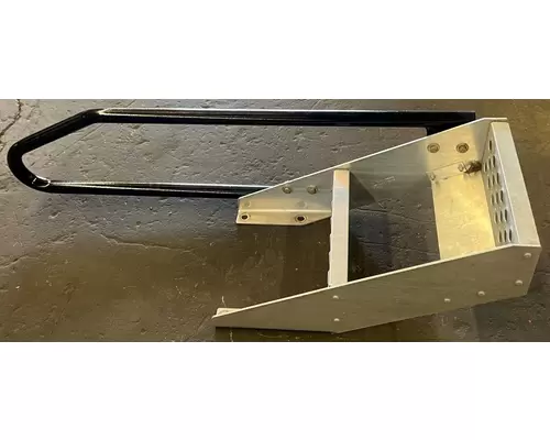 KENWORTH T880 Step
