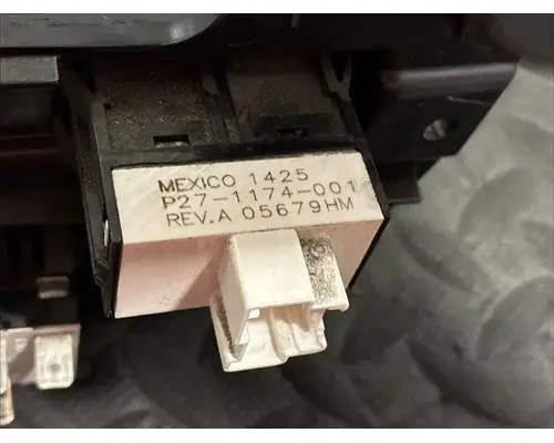 KENWORTH T880 Switch, misc 