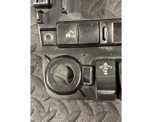 KENWORTH T880 Switch, misc 