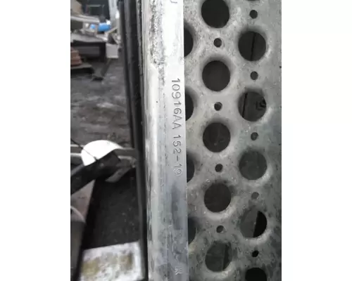 KENWORTH T880 TANK STEP