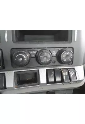 KENWORTH T880 TEMPERATURE CONTROL