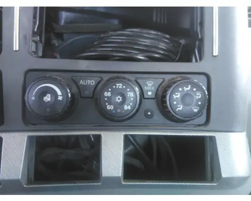 KENWORTH T880 TEMPERATURE CONTROL
