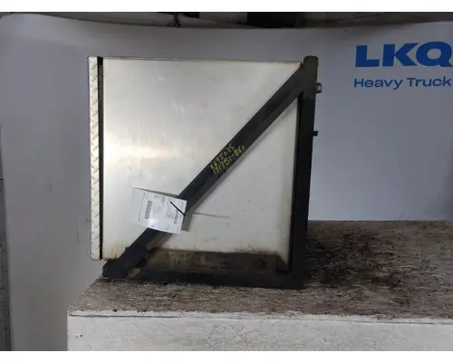 KENWORTH T880 TOOL BOX