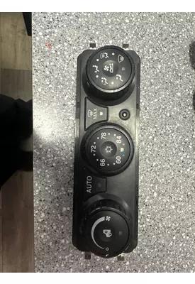 KENWORTH T880 Temperature Control