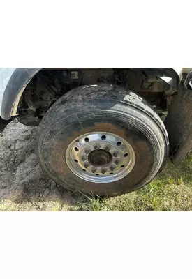 KENWORTH T880 Tire and Rim