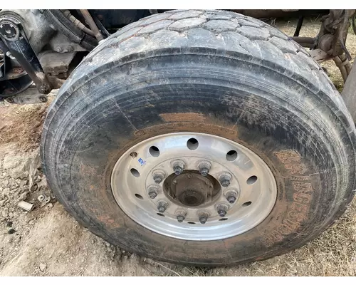 KENWORTH T880 Tire and Rim