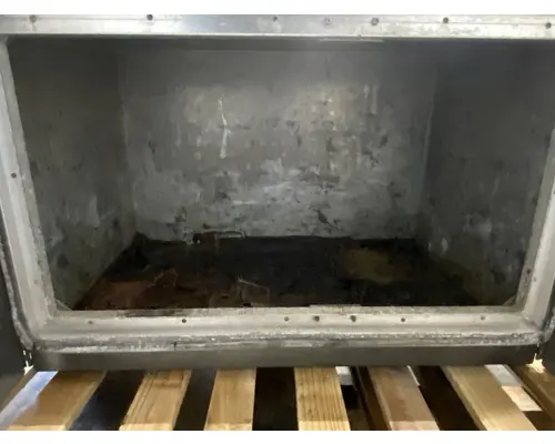 KENWORTH T880 Tool Box