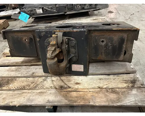 KENWORTH T880 Trailer Hitch