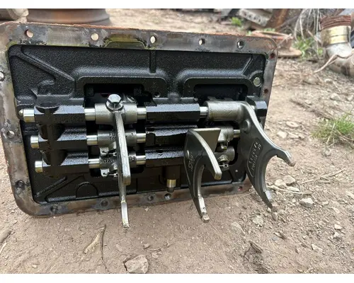 KENWORTH T880 Transmission Assembly