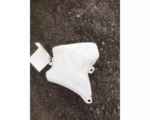 KENWORTH T880 WINDSHIELD WASHER RESERVOIR