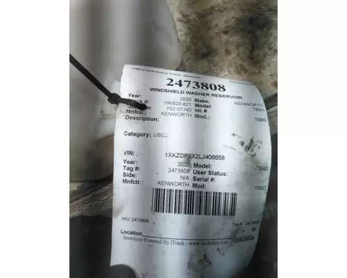 KENWORTH T880 WINDSHIELD WASHER RESERVOIR