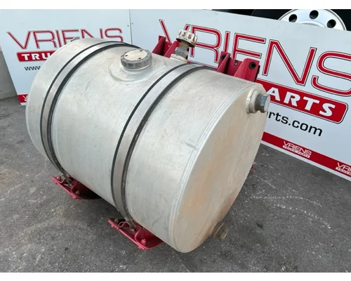 KENWORTH T880 Wet Kit Tank