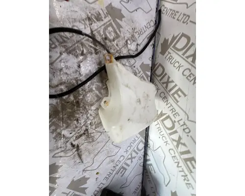 KENWORTH T880 Windshield Washer Reservoir
