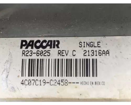 KENWORTH T880 Wiper Transmission
