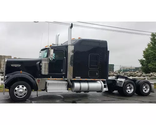 KENWORTH W9 SERIES Complete Vehicle