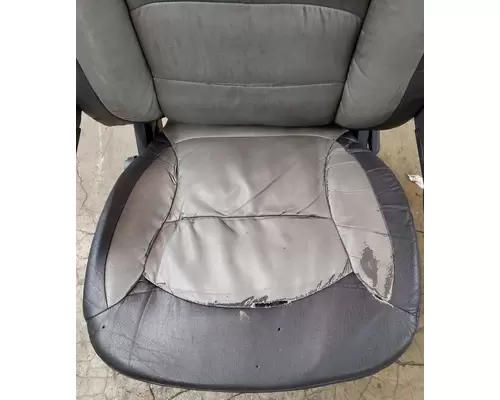 KENWORTH W9 SERIES Seat, Front