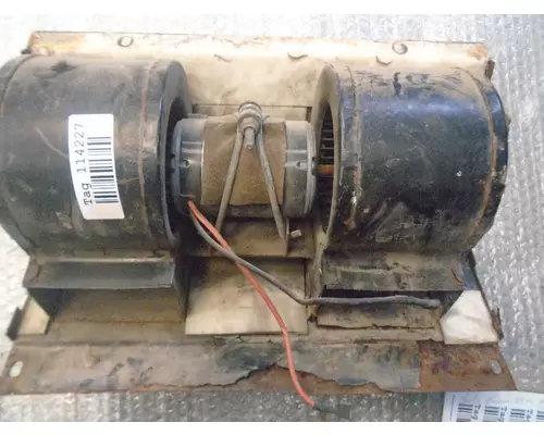 KENWORTH W900-Cab_f31-1036-1 AC Blower Motor