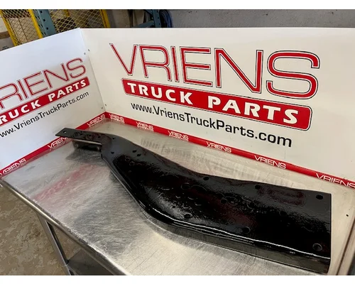 KENWORTH W900A Frame Horn