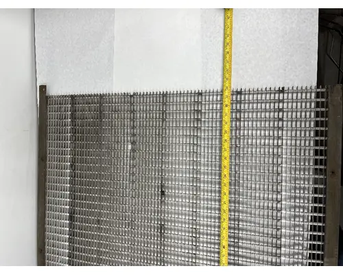 KENWORTH W900A GRILLE