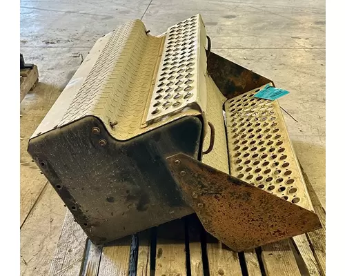 KENWORTH W900B Battery Box