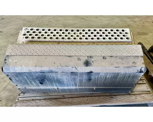 KENWORTH W900B Battery Box