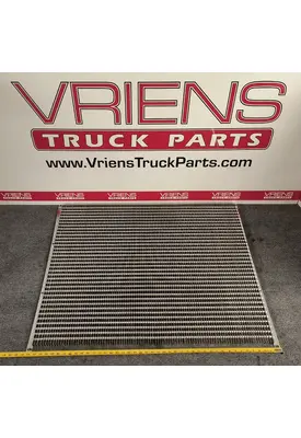 KENWORTH W900B Grille