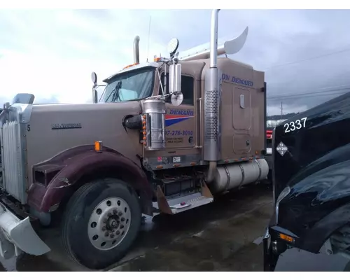KENWORTH W900B Hood