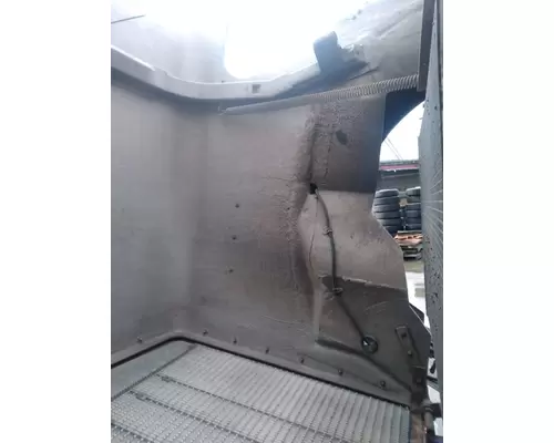 KENWORTH W900B Hood
